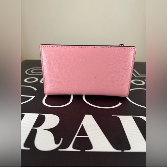Kate Spade Monkeys Drinking Martinis Pink Set of 2 matching wallets large/small - Picture 4 of 6